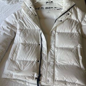 White Aritzia SuperPuff worn twice